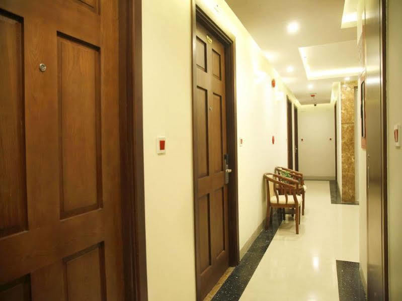 Hung Anh Hotel Thành Pho Ho Chí Minh Esterno foto